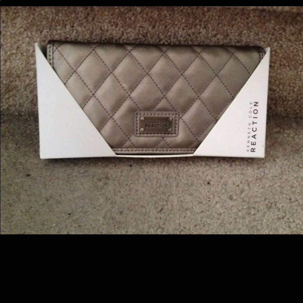 Kenneth Cole Reaction wallet